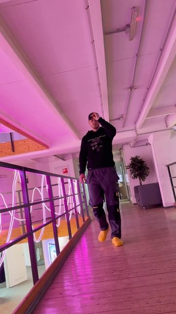 Какой красивый...мерч компании 3D Krestiki❤️#3dfamily #ремонт #? смотреть онлайн