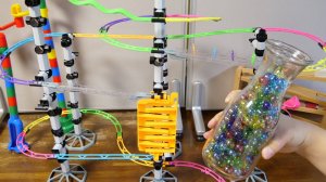 ГИГАНТСКАЯ ГОРКА ДЛЯ ДЕТЕЙ ВИДЕО МУЛЬТИКИ ДЛЯ ДЕТЕЙ КАНАЛ ДЛЯ ДЕТЕЙ ИГРАЛКИ-ЗАЛИПАЛКИ