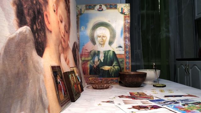 Второй вариант. Расклад на любовь, отношения,деньги. И смотреть онлайн