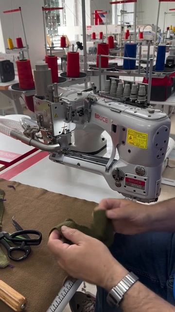 BRUCE BRC-740C-460-02H-UT-AW2S плоскошовна машина з платформою віль