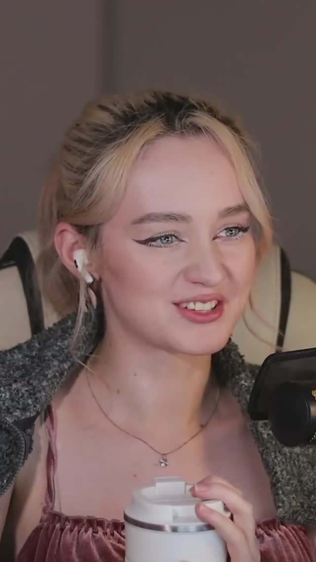 Ценность женщины #sinicawho #twitch #komaddor #Just_v4sya смотреть онлайн