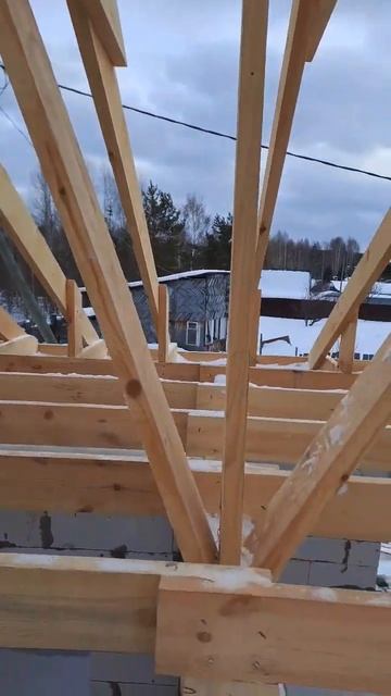 Закончил стропилку. Вальма. Дом 7 на 11. смотреть онлайн