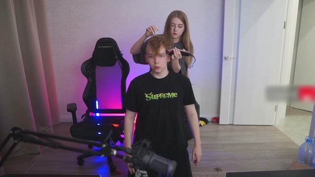 СТРОГО ПОБРИЛСЯ НАЛЫСО  |  МЕЛЛСТРОЙ ЗАДОНАТИЛ 4 МИЛЛИОНА СТРОГО