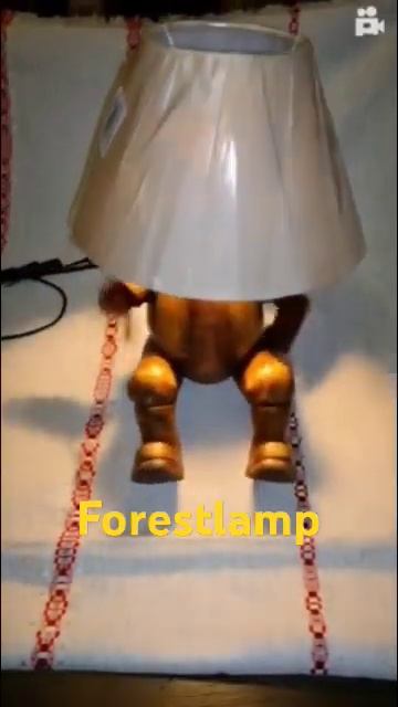 Светильник оживает