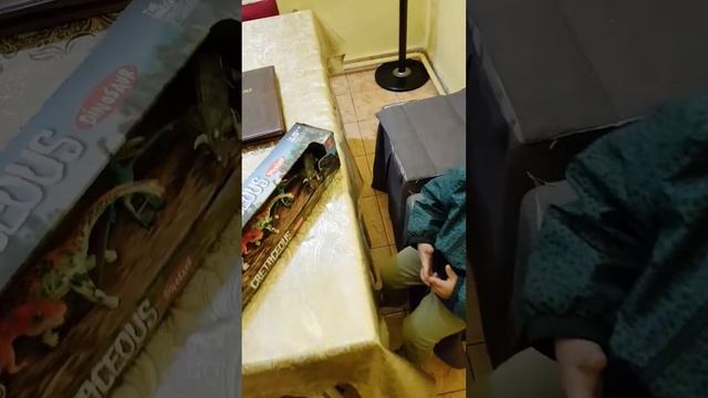 Динозавры бишкек смотреть онлайн