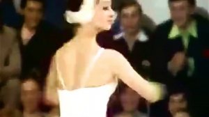 Юмор ВЫСШЕГО КЛАССА!!  - Шуточный танец маленьких лебедей.Это СССР 1976 - детка!