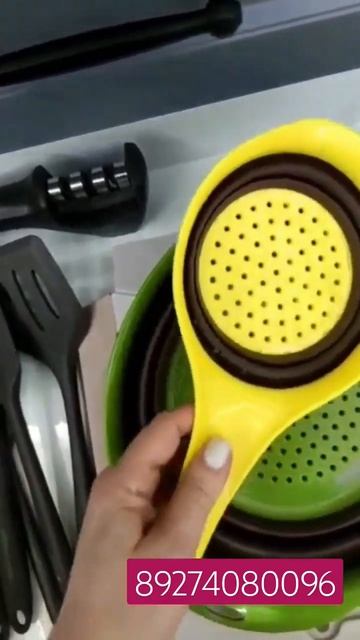 Функциональный и практичный складной дуршлаг с двум? смотреть онлайн