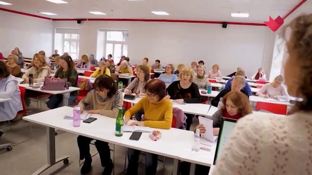 Мой район. «Москва Доверие». Серебряный университет смотреть онлайн