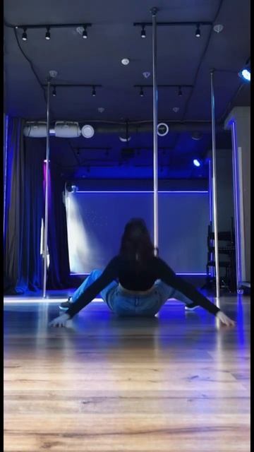 Запись на занятия ; 8-999-983-12-94 #dance #фитнес смотреть онлайн