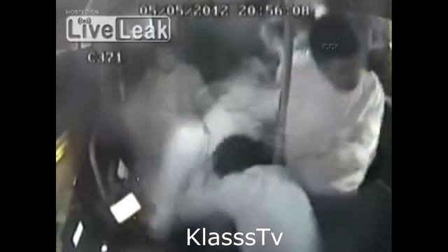 ГОРЯЧИЕ ПРИКОЛЫ С ЛЮДЬМИ (ВЫПУСК 3). смотреть онлайн