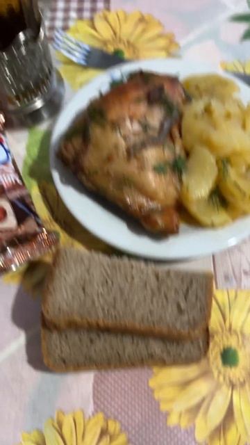 На ужин у меня сегодня бёдрышко куриное запечённое в д смотреть онлайн