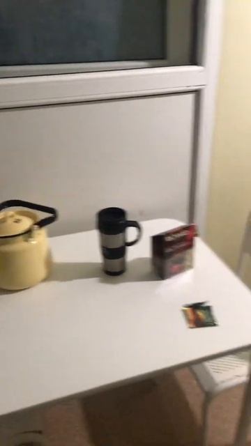 Стол и чайник смотреть онлайн