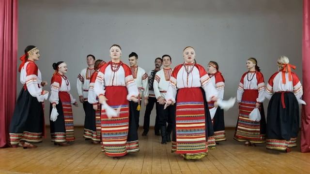 Образцовый ансамбль уч-ся профтехобразования "Радуга", ЦЭВД, г.Рязань, Л3, "Заболела Дунина головка смотреть онлайн