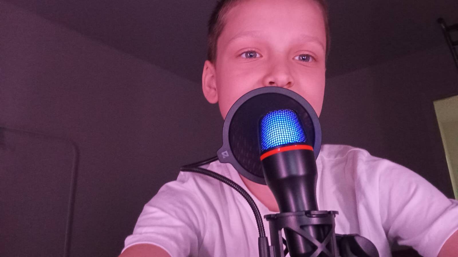 Играю в Merge Fellas