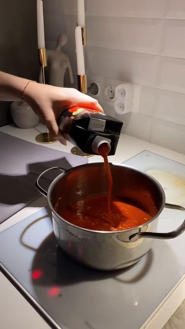 Томатный суп - огромное количество вариантов, можно да смотреть онлайн