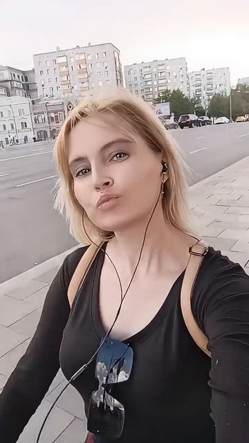 У Вас есть человек о котором хочется забыть? смотреть онлайн