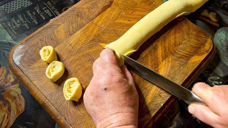 1 яйцо 1 стакан кефира за 10 минут Пока чайник закипит целая гора вкуснятина гот смотреть онлайн