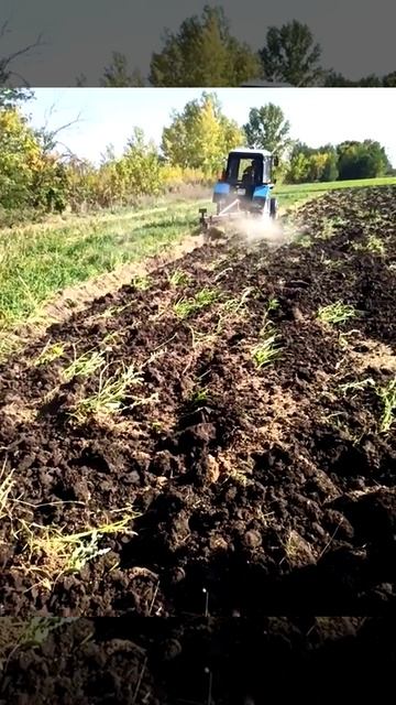 Пахота на глубину 35-40 см плугом СНВ-340(2) смотреть онлайн