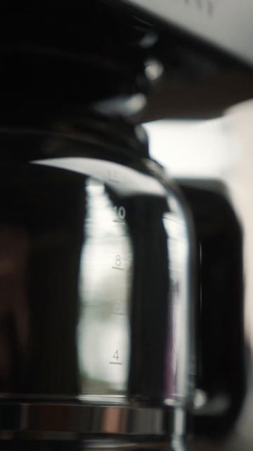 Огляд / Кавоварка крапельна Sokany CM-121E з підігрівом кавн? смотреть онлайн