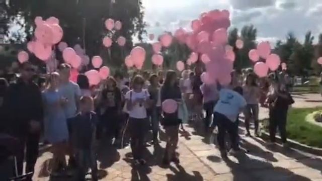 Торжественная акция «Розовая ленточка» в Преображенс смотреть онлайн