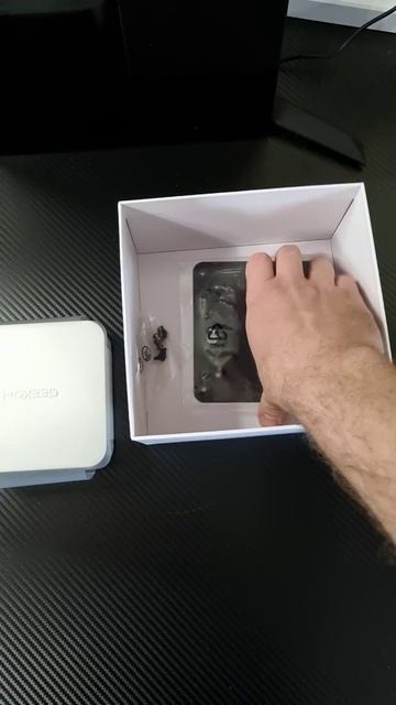 Игровой ПК размером с пачку масла