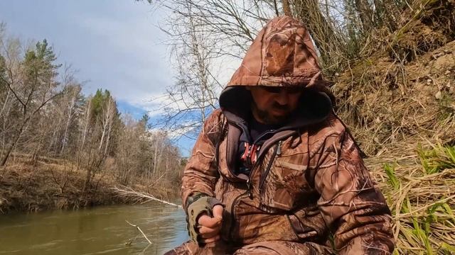 РЕЧКА ПОТИХОНЬКУ ПРОСЫПОЕТСЯ !!! Поплавок 23 апреля 2025г. смотреть онлайн