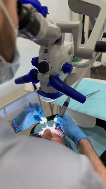 Качественно лечение зубов под микроскопом в клинике De смотреть онлайн