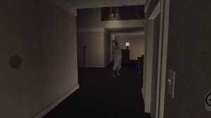 меня запихнули в холодильник и подвесили над комнатой