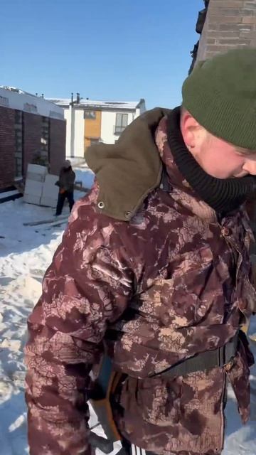 Лучшая работа в мире #кирпичнаякладка #каменщик #строи смотреть онлайн