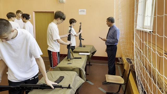 Военно-спортивная игра «Зарница»