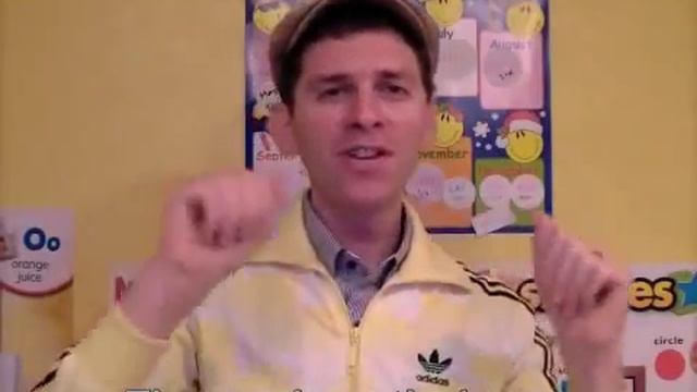 Wheels On The Bus -Let's Sing Together смотреть онлайн