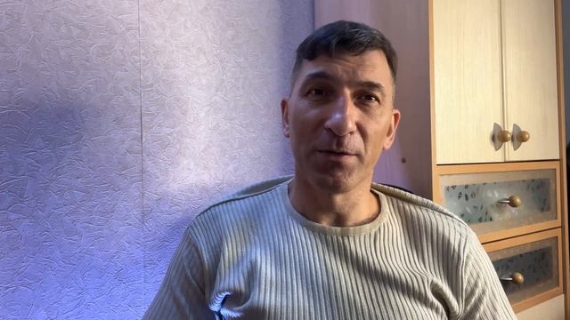 В какой позе надо СПАТЬ, чтобы хорошо Высыпаться. Есть смотреть онлайн