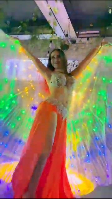 Развлекательное шоу в Гриль Бар ТипТоп смотреть онлайн