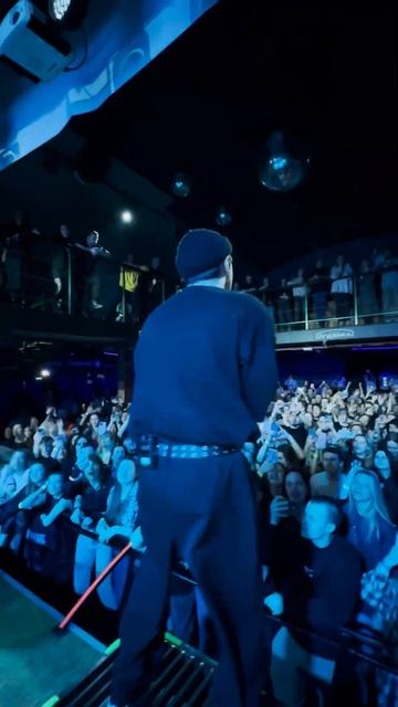 Любим города, в которых вы есть 🖤 #города #концерты #ту смотреть онлайн