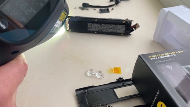 nitecore edc27 (with sensor) what's inside- что внутри смотреть онлайн