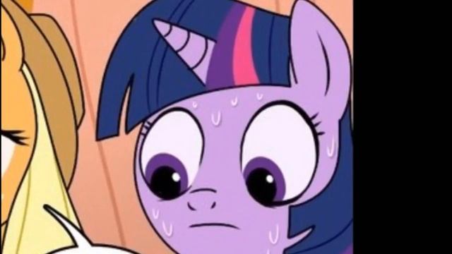 [MLP Comic RUS Dub] Битва подушками (сочный юмор) смотреть онлайн