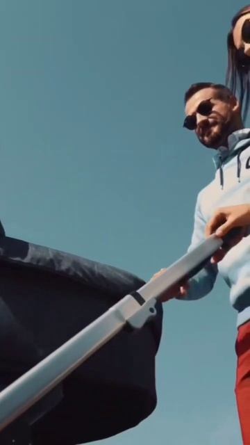 Коляска на века!С Hartan можете быть уверены, что в коляск смотреть онлайн