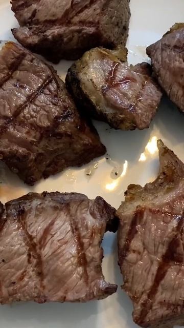 Как приготовить стейк-стриплойн #steak #медиум #butcher #ribs #р смотреть онлайн