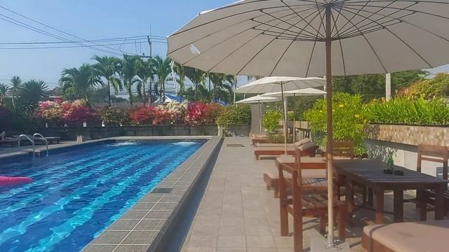 Бассейн гостиницы Mangrove в Паттайе