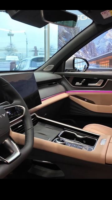 Китайский автопром захватил автосалоны Москвы. Есть л смотреть онлайн