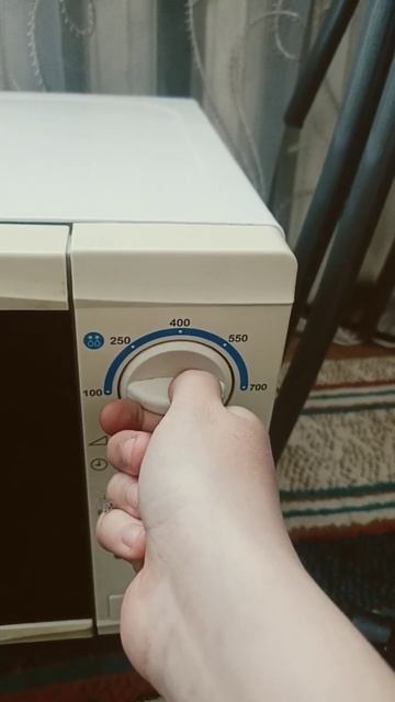 пов: твоя машина что-то хочет смотреть онлайн