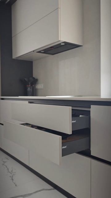 Стильная и неповторимая кухня с островом "Orlando" смотреть онлайн