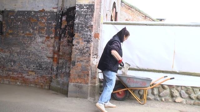 2024-04-12 Благотворительная акция на территории Свято-Ро?