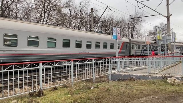 Эп1п 027 с фирменным поездом ‘’Таврия,, Кисловодск-Симф смотреть онлайн