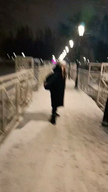 #зима#парк#новыйгод#воспоминания#счастьеесть#снегопа? смотреть онлайн