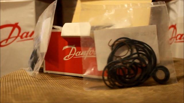 Ремкомплект 211 20 503 0K Наличие НШ SEAL KIT PNN 41 5 INN Danfoss смотреть онлайн
