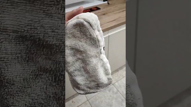 Убираюсь дома паровой шваброй Kitfort kt-1004-4 смотреть онлайн