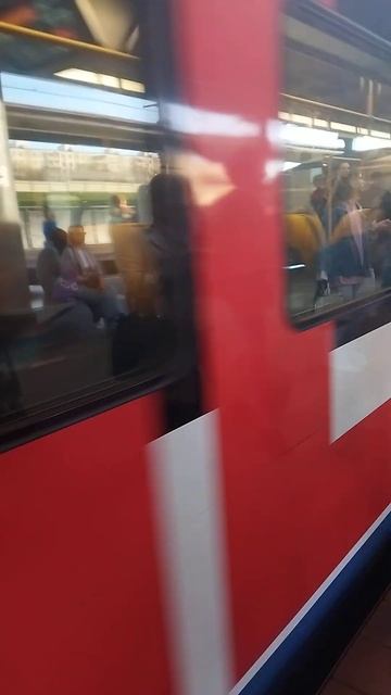 Иволга на станции Выхино #популярное #gmod #метро #реки #backrooms #ржд #train #подпишись #nextbots смотреть онлайн