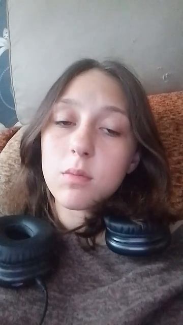 изменилась? сейчас 2025 год мне уже 14 лет смотреть онлайн