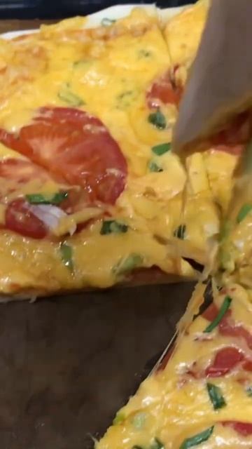 Скорее сохраняем рецепт😋😍 Пицца «МАРГАРИТА» за 5 ми? смотреть онлайн